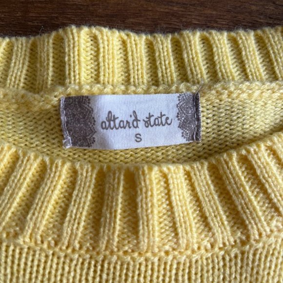 Altar'd State Daisy Yellow Crop Sweater - Small - Picture 2 of 5